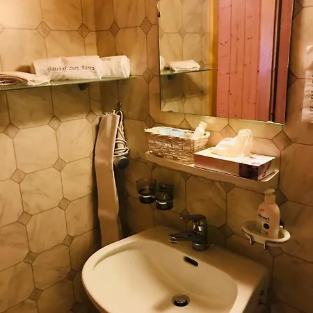 Gasthof Zum Baeren *